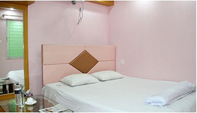 ホテル ザ マンハ LTD プラナ パルタン