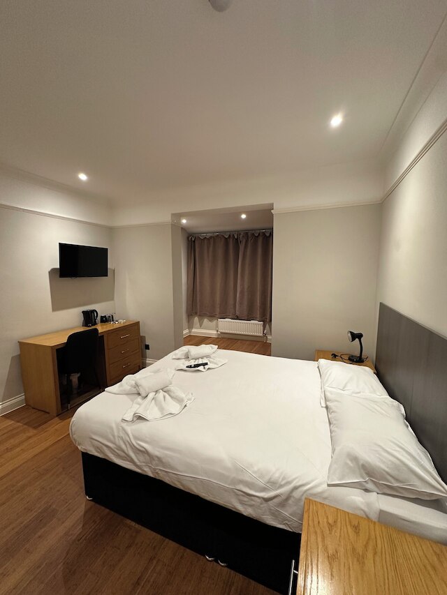 キャベンディッシュ ホテル