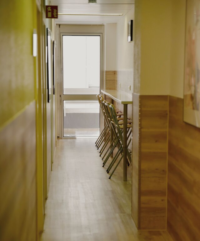 ユンゲス ヴォーネン アム ムゼウムスウーファー