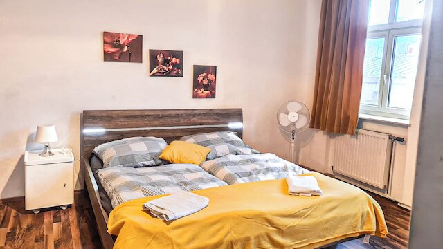 バジェット 2 ベッドルーム アパートメント ニア シュタットハレ