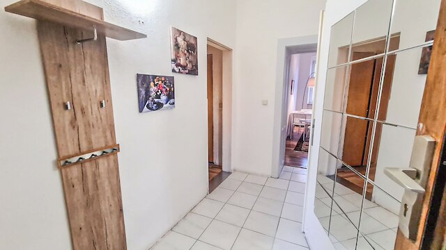 バジェット 2 ベッドルーム アパートメント ニア シュタットハレ