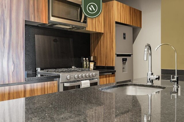 アメージング 1 ベッドルーム コンド イン レフォルマ - プール - ジム - キング