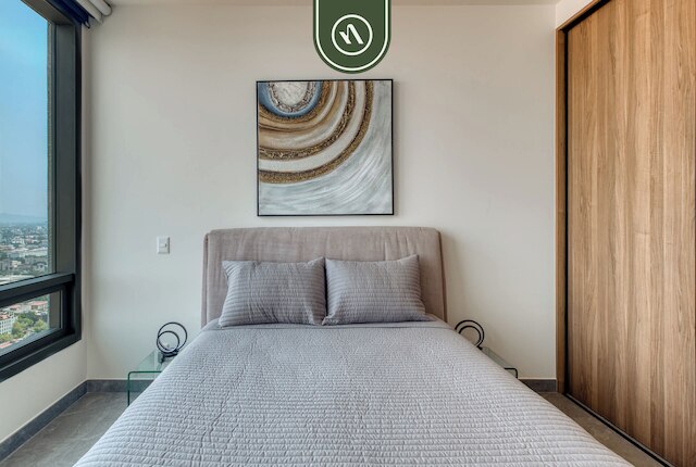 ラグジュアリー 2 ベッドルーム コンド - アメージング シティビュー - プール - ジム