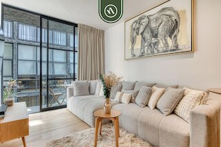 セントリック 2 ベッドルーム コンド - ジム - オープンエア シネマ