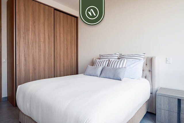 ラグジュアリー 2 ベッドルーム コンド イン レフォルマ - スカイラインビュー - プール