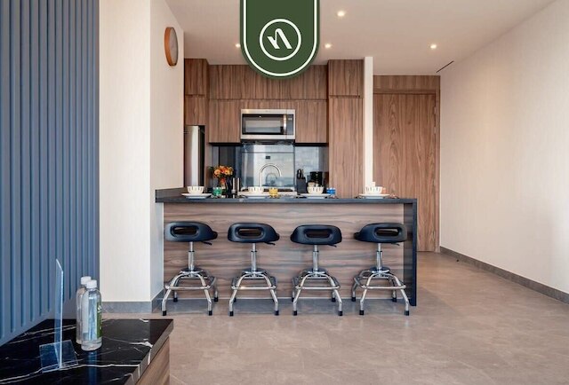 ラグジュアリー 2 ベッドルーム コンド イン レフォルマ - スカイラインビュー - プール