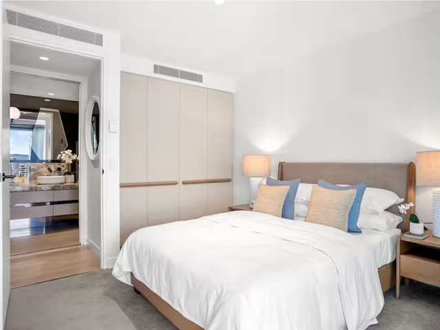 ジュエル レジデンス ラグジュアリー サーファーズ パラダイス アパートメント ウィズ シェアード プール