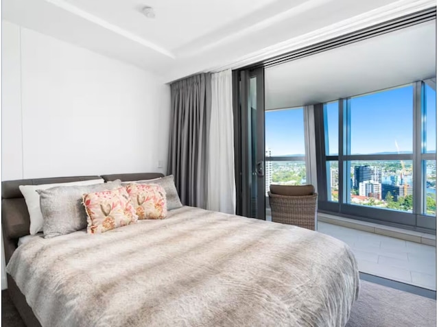 ジュエル レジデンス ラグジュアリー サーファーズ パラダイス アパートメント ウィズ シェアード プール