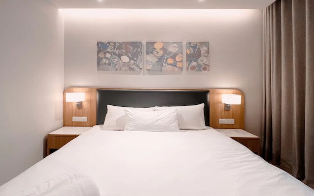 ブルースカイ セーリング ラックステイ ホーチミンシティ