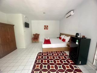 ニュー メカール ジャヤ ホテル