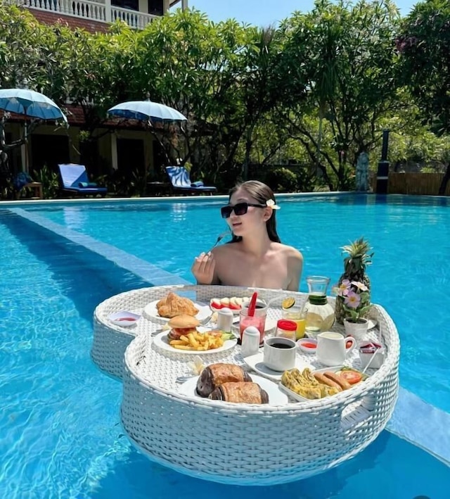 ニュー メカール ジャヤ ホテル