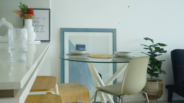 スペーシャス シティ エスケープ ウィズ プール ジム & フリー パーキング