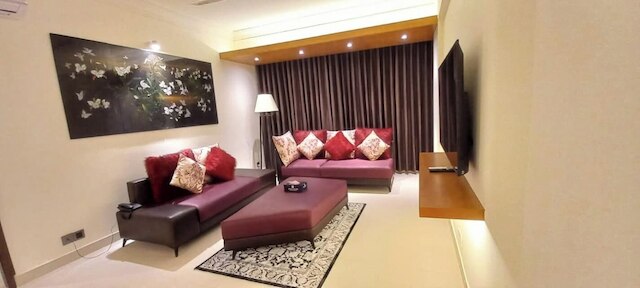 ロイヤル パール アパートメント & スイーツ コックスバザール