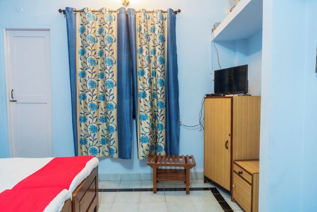 ホテル ピーツ ハイダウェイ