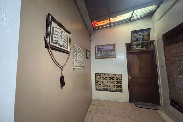 OYO 94937 ガルダ ホームステイ シャリア