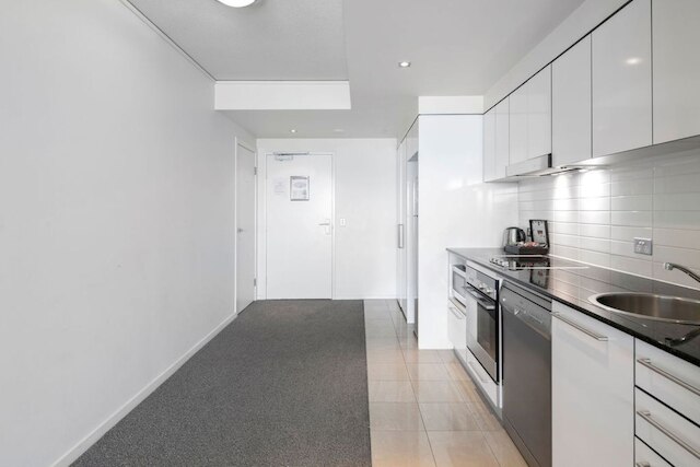 シエラ ブロードビーチ - ウエスト ヒンターランド ビュー