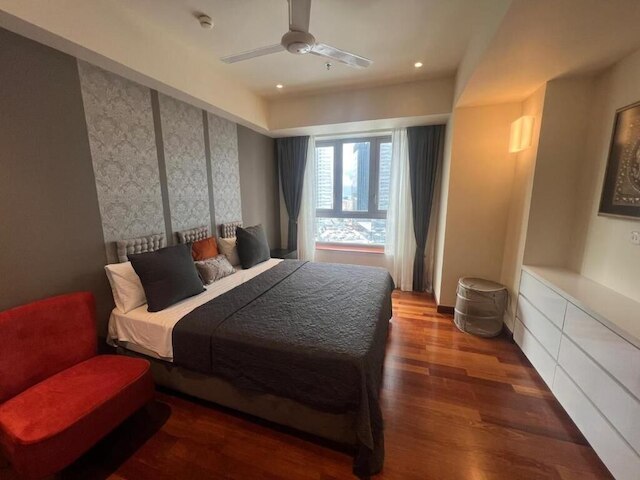 シナモン ライフ レジデンシーズ 18th フロア アパート