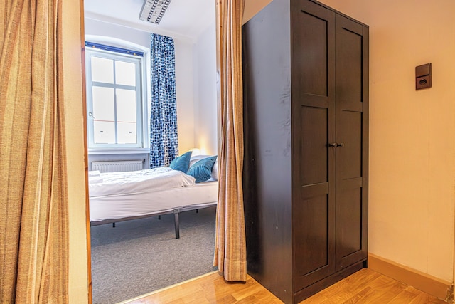 ファミリー 2ベッドルーム アパートメント ウィズ リビングルーム