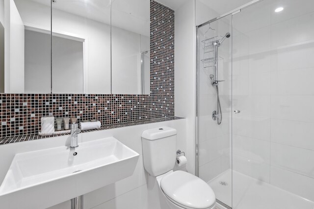 メルボルン CBD 2 ベッド ウィズ ジム、サウナ & プール アクセス