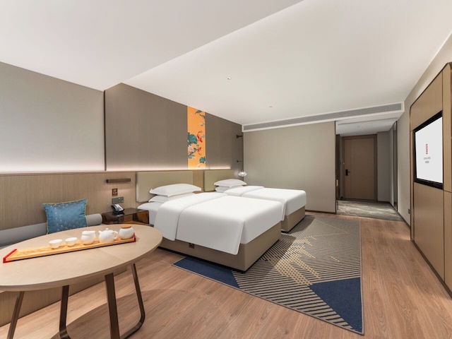 Guiyang Airport Outlets ECHENG Hotel