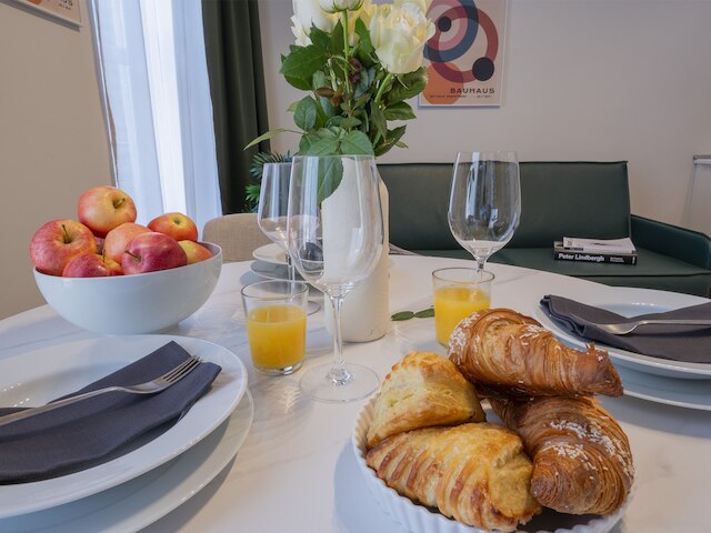 コルソ ヴェネツィア - エレガント 1 ベッドルーム アパートメント ウィズ シェアード ルーフトップ テラス イン ザ ハート オブ ミラン