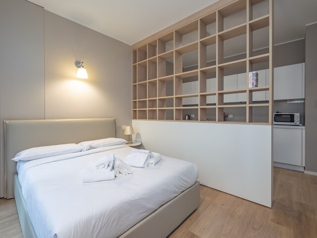 フレグリア G - ラージ スタジオ スイート クローズ トゥ ドゥオーモ