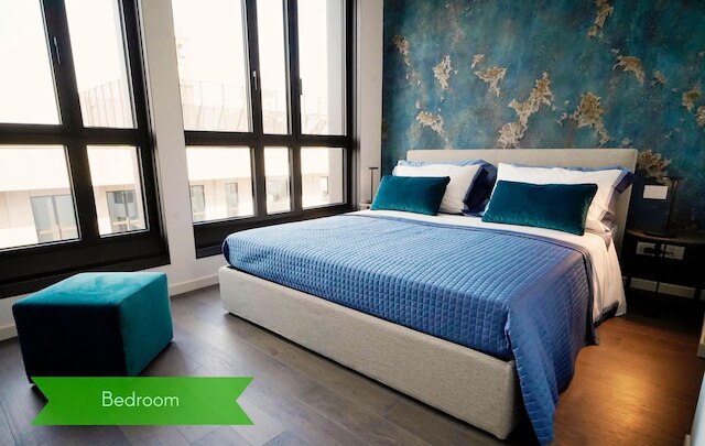 S バビラ セントラル タワー ウィズ ルーフトップ テラス イン サン バビラ