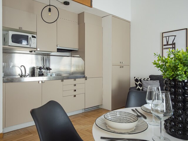 ヴィコロ フィオーリ - モダン スプリット レベル ロフト イン ザ ハート オブ ブレラ