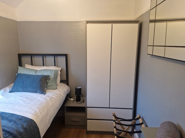 チャーミング ウィゼンショー ホーム ウィズ ガーデン & パーキング