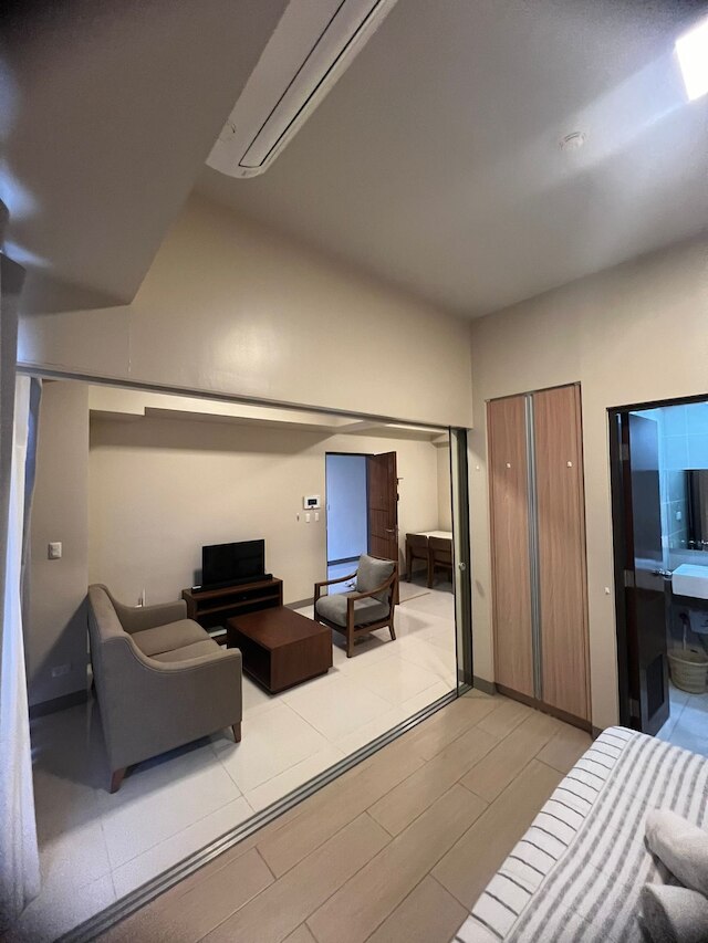 スタジオ シービュー ユニット アット マクタン ニュータウン