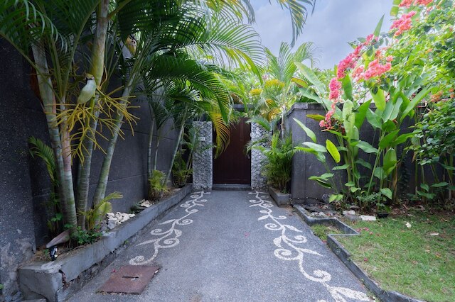 カレンズ トロピカル ヴィラ