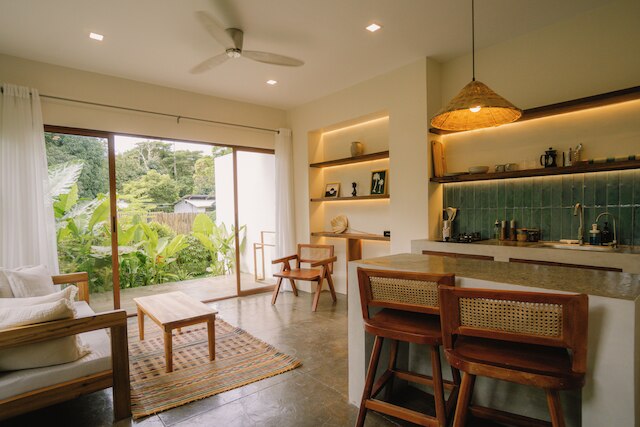 アナンダ ハウス