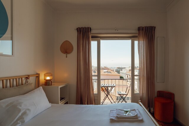 サンタ カタリナ フラット 2BD ウィズ バルコニー by Vacationy