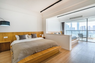 Chongqing Chuluo River View Hotel