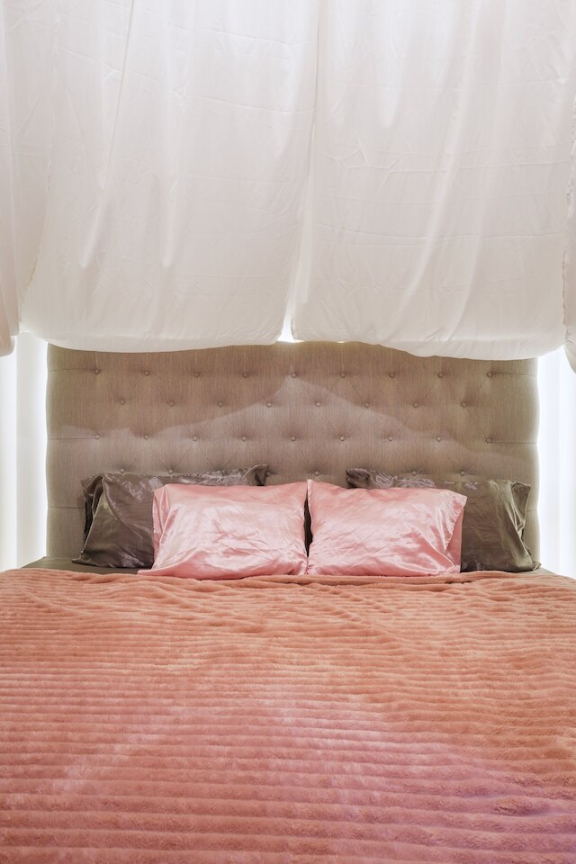 ダブル ソファ ベッド イン シェアード スタジオ