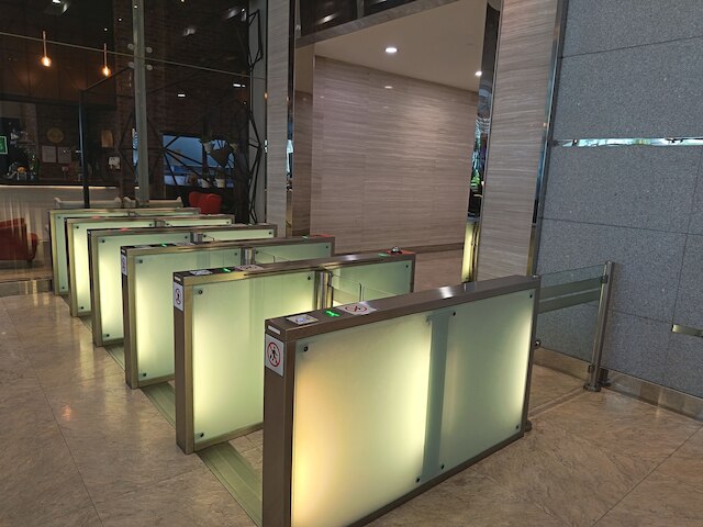 ビンジャイ 8 KLCC バイ アーマン