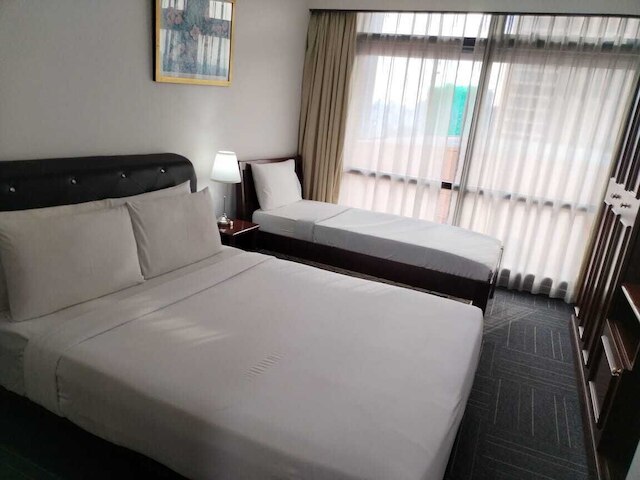 ベジャヤ タイムズ スクエア サービス アパートメント