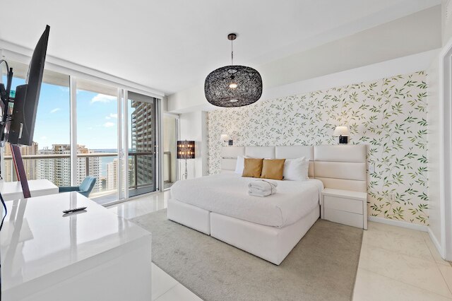 アイコン W ホテル ウォーター ビューズ ブリッケル