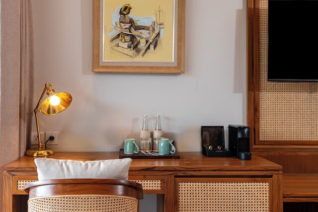 アディワナ アラス ハルム