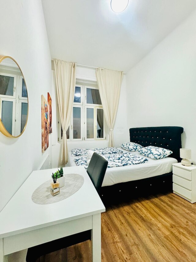 アフォーダブル 5ベッドルーム アパートメント アツガースドルフ