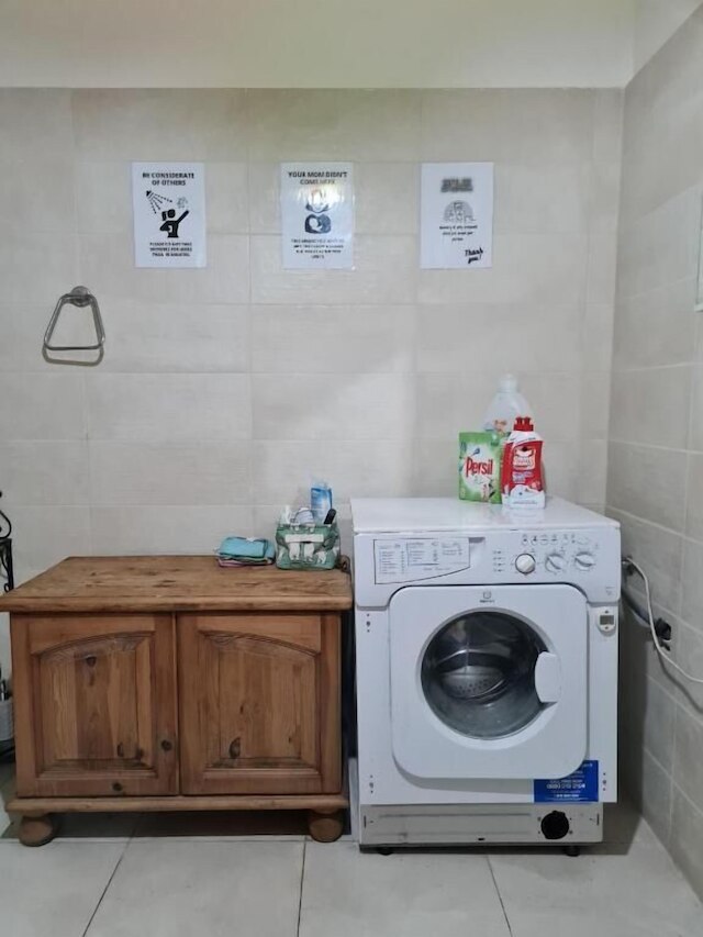 EEM スチューデント ゲストハウス - シェアードルームズ