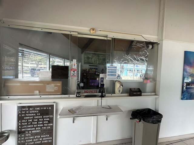 リーワード モーテル バイ キャピタル O ノース マイアミ ビーチサイド