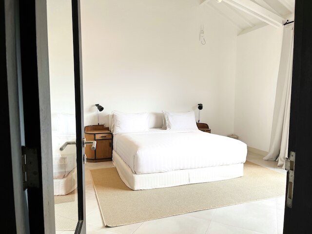 ラブリー 2 ベッドルーム ヴィラ クローズ トゥ ザ ビーチ