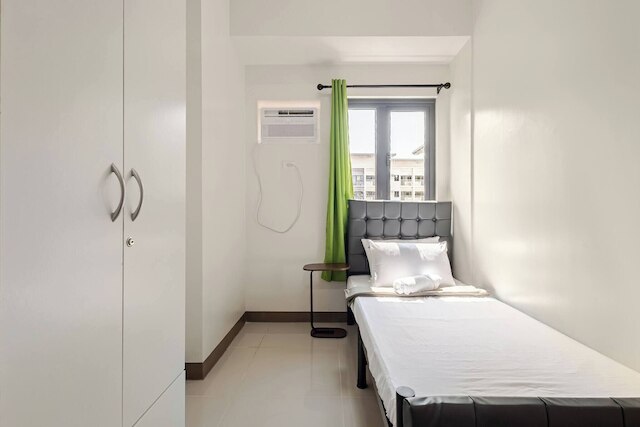 ニア SM BF & ショップワイズ Slex アクセシブル 2ベッドルーム フォー 4