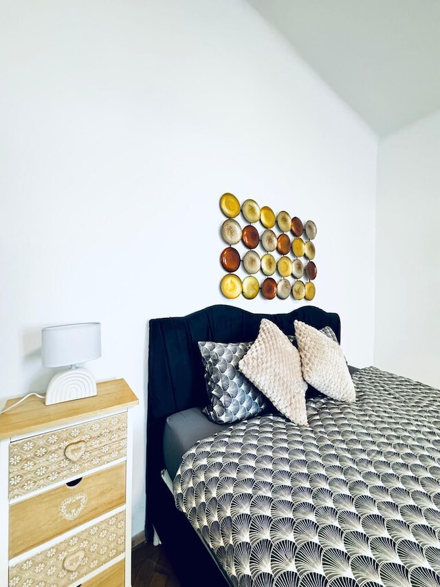 コージー 1ベッドルーム アンド リビングルーム アパートメント