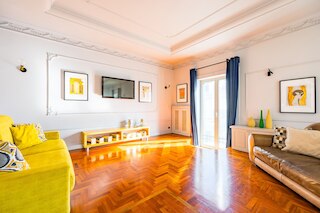 エリート アート パレス by ナポリアパートメンツ