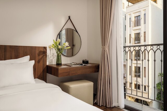 ゼン ロータス ホテル & アパートメント