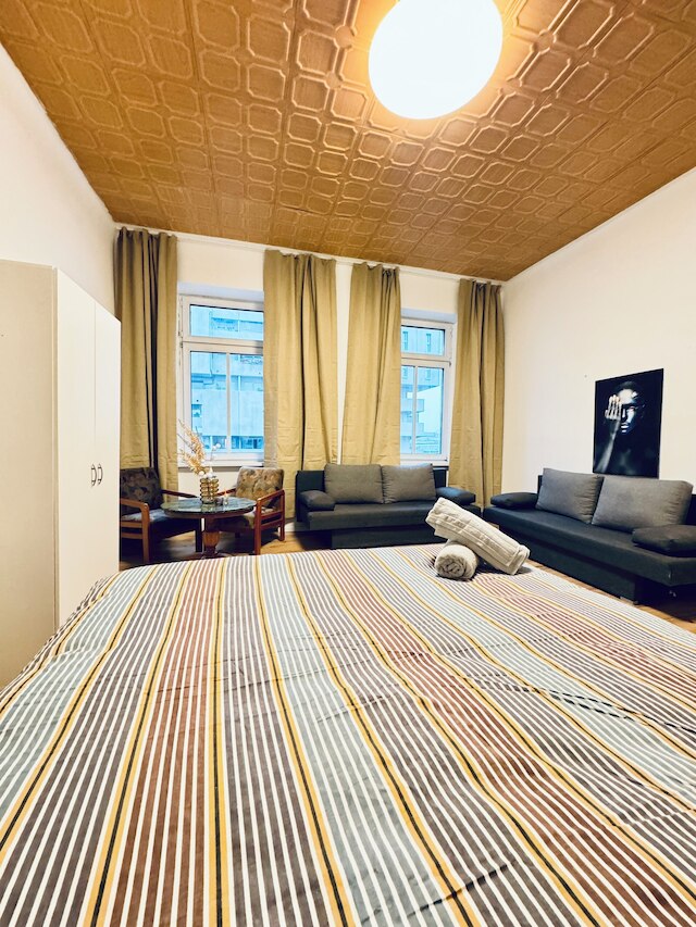 コンフィ スタジオ アパートメント ニア FAC プラッツ