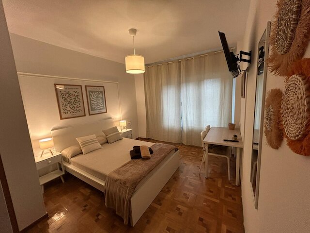 ルームス レイ フンタ オ プラサ エスパーニャ