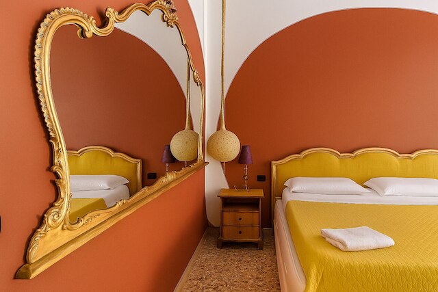 ホリデー パレルモ アゴスティーノ